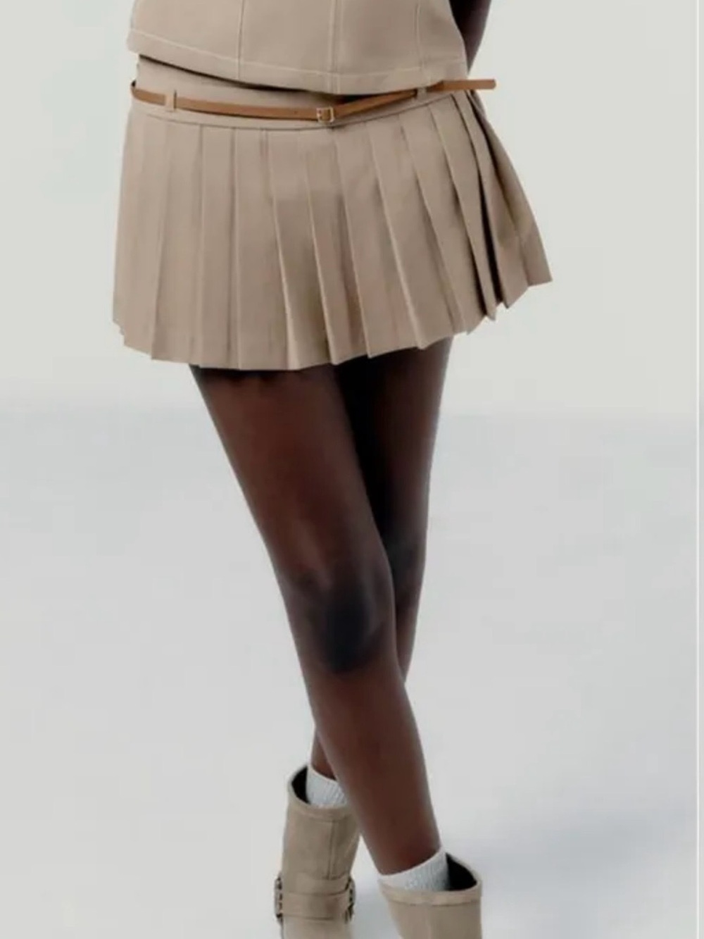 Zara tan plated skort belt not included